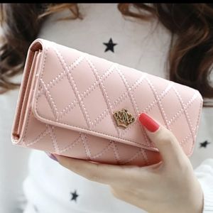 Women's crown pink leather long wallet